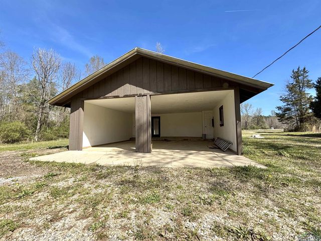 68 Eason Lane, Atlanta, TX 75551