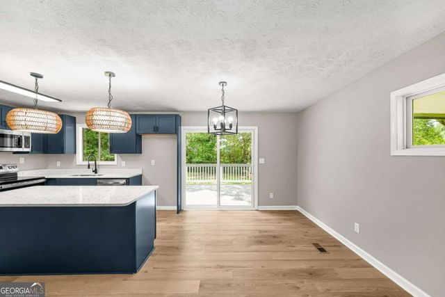 8276 San Jose Trail, Jonesboro, GA 30236