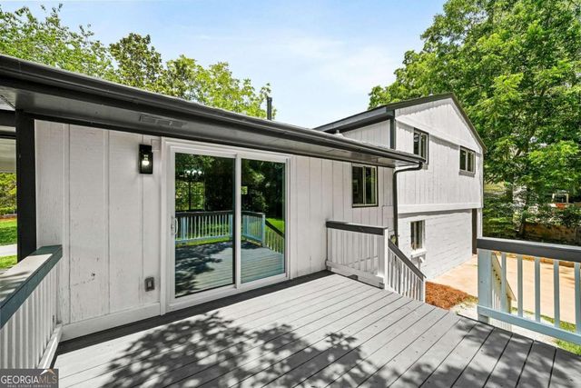 8276 San Jose Trail, Jonesboro, GA 30236