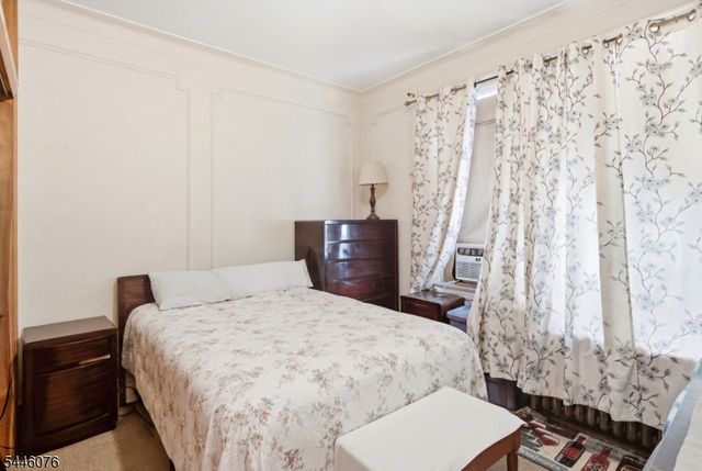 320 7Th St, Union City, NJ 07087
