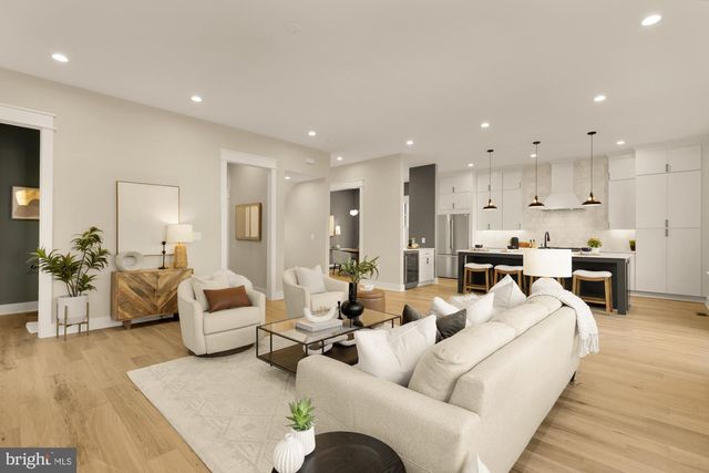 859 N LEXINGTON ST, Arlington, VA 22205