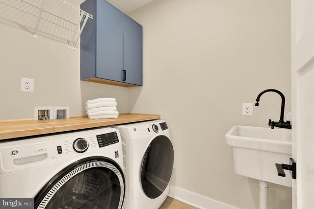 859 N LEXINGTON ST, Arlington, VA 22205