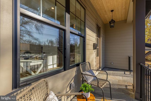 859 N LEXINGTON ST, Arlington, VA 22205