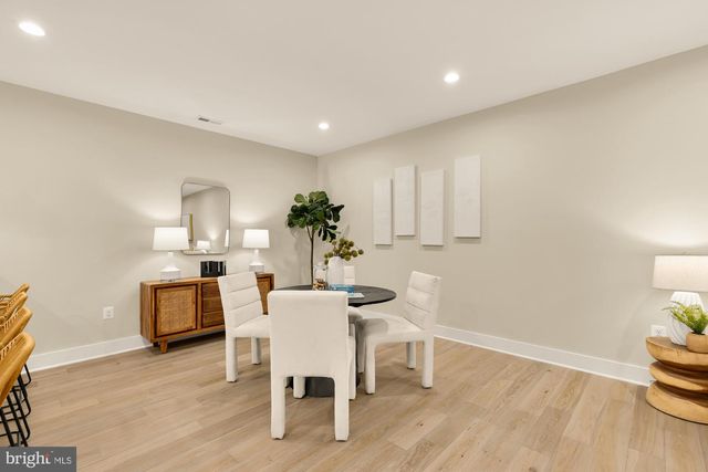 859 N LEXINGTON ST, Arlington, VA 22205