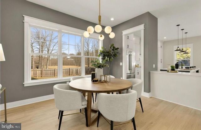 859 N LEXINGTON ST, Arlington, VA 22205