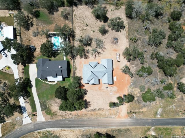 125 Timber Pl, La Vernia, TX 78101