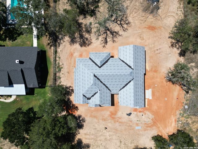125 Timber Pl, La Vernia, TX 78101