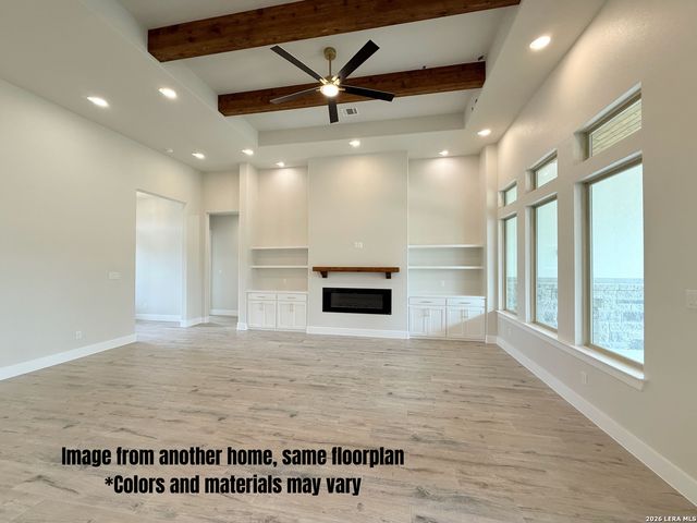 125 Timber Pl, La Vernia, TX 78101
