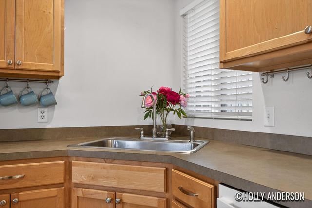 2929 Stoney Creek Court 102, Georgetown Twp, MI 49426