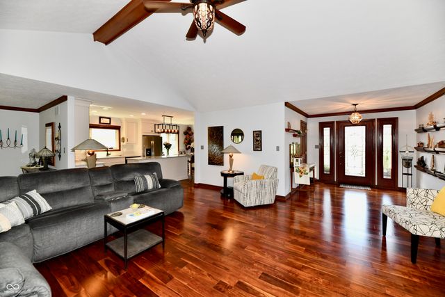 5006 Essex Drive, Carmel, IN 46033