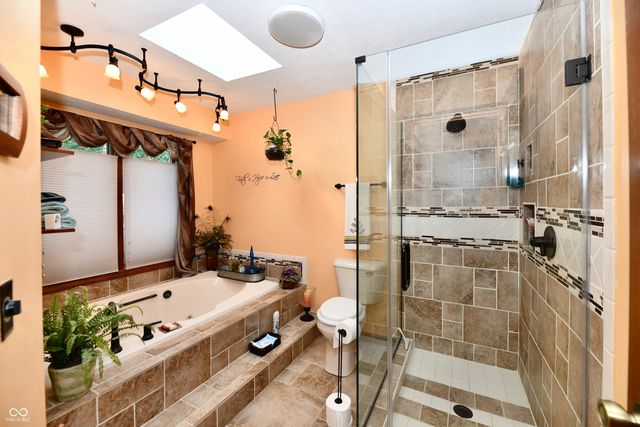 5006 Essex Drive, Carmel, IN 46033