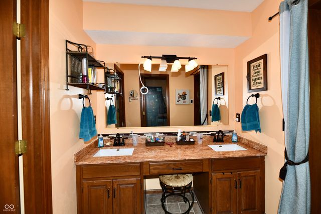 5006 Essex Drive, Carmel, IN 46033