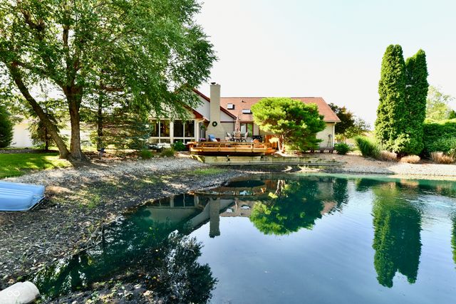 5006 Essex Drive, Carmel, IN 46033