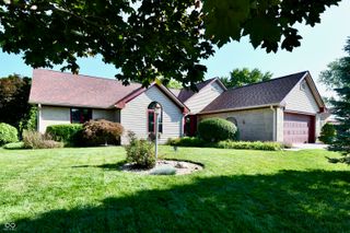 5006 Essex Drive, Carmel, IN 46033