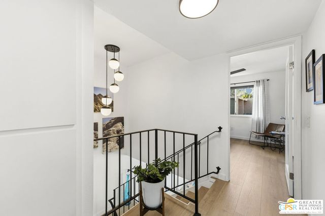 250 E Via Escuela C, Palm Springs, CA 92262