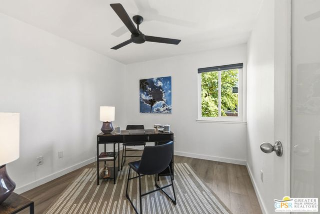 250 E Via Escuela C, Palm Springs, CA 92262