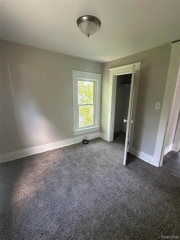 826 E Mount Morris Street, Mount Morris, MI 48458