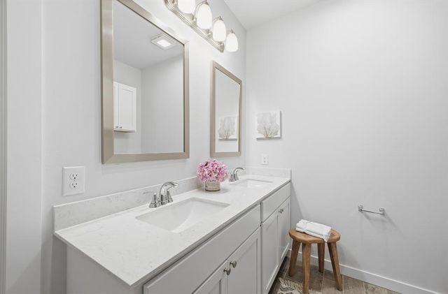 11201 Ward Road, Edmond, OK 73044