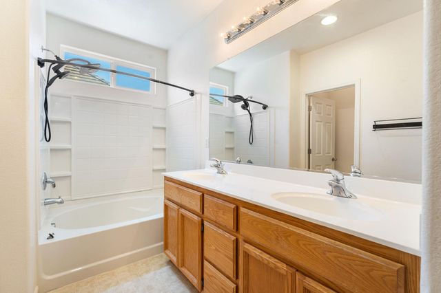3609 Naturita Way, Sacramento, CA 95834