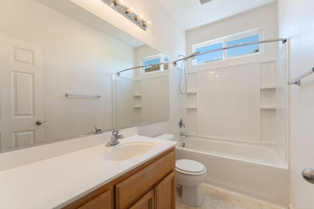 3609 Naturita Way, Sacramento, CA 95834