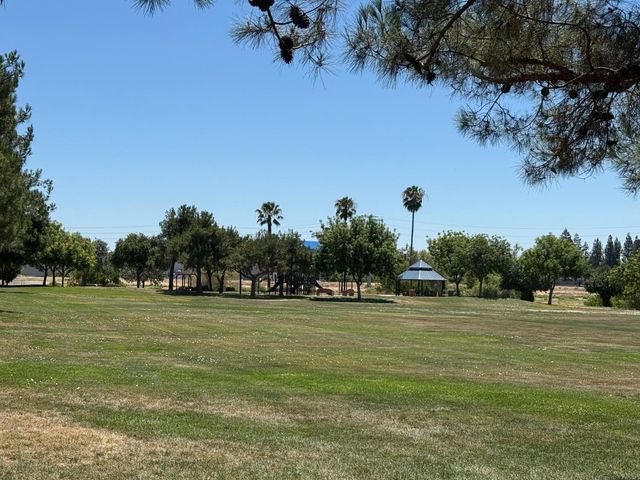 3609 Naturita Way, Sacramento, CA 95834