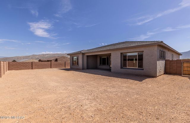 8014 S Velvet Ash Drive, Tucson, AZ 85747