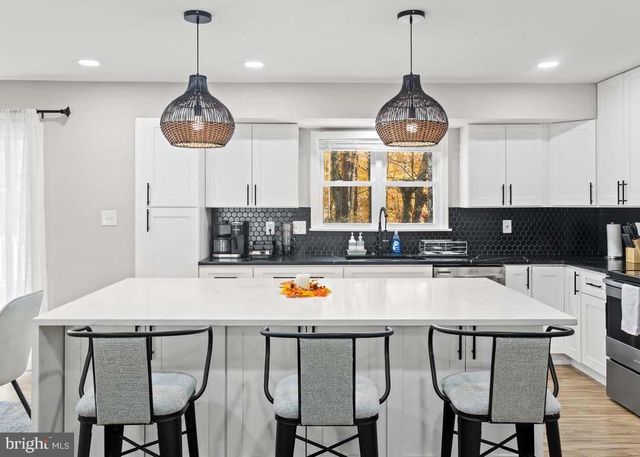 4307 SAN CARLOS DR, Fairfax, VA 22030