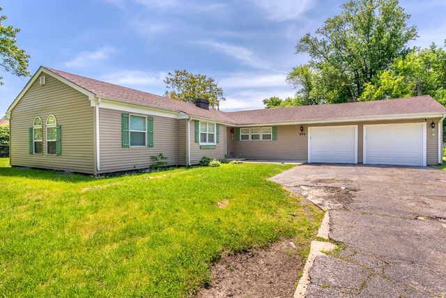 605 E 53rd Avenue, Merrillville, IN 46410