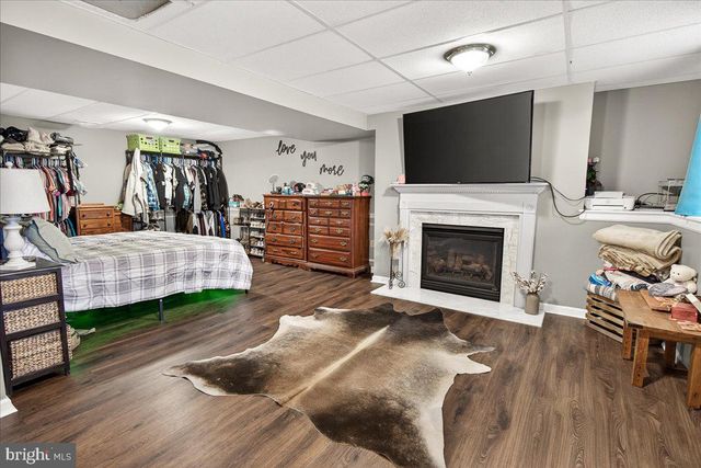 102 IRONMASTER DR, Thurmont, MD 21788