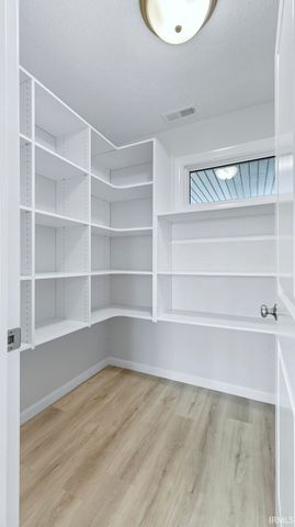 1333 Zenos Boulevard, Fort Wayne, IN 46818