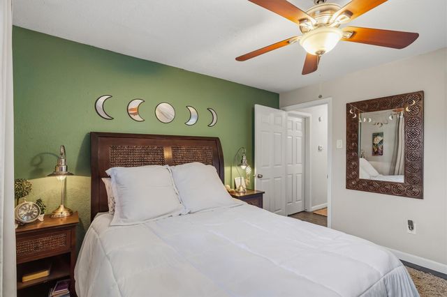 813 Dutch Street, Deer Park, TX 77536