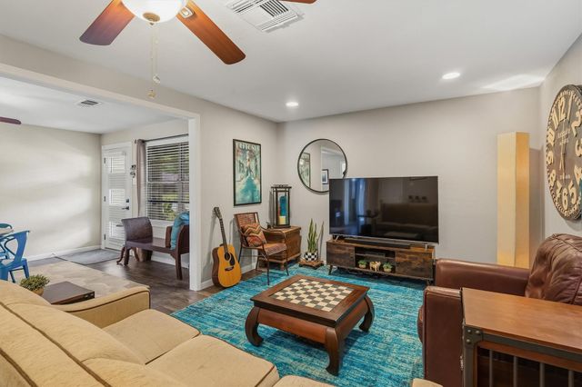 813 Dutch Street, Deer Park, TX 77536