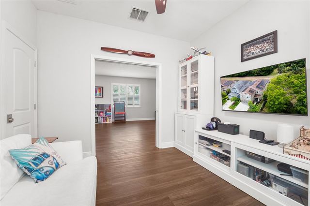 5880 MARMALADE LANE, Seminole, FL 33772