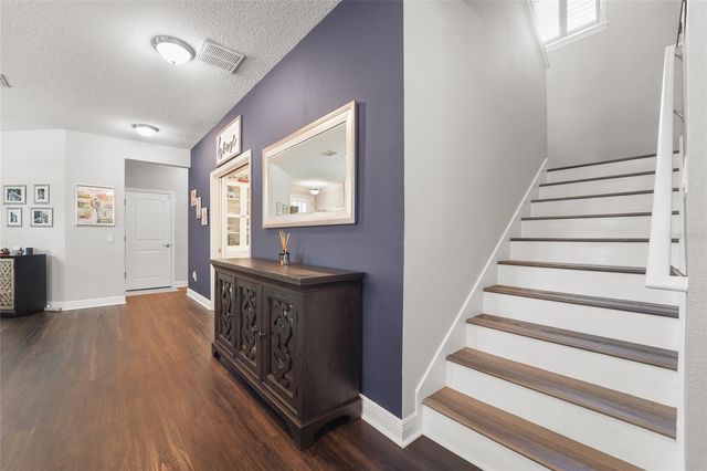 5880 MARMALADE LANE, Seminole, FL 33772