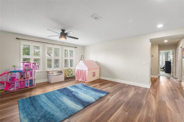 5880 MARMALADE LANE, Seminole, FL 33772