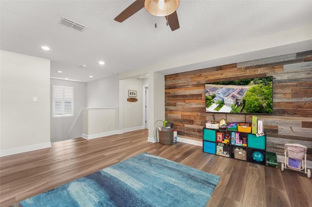 5880 MARMALADE LANE, Seminole, FL 33772