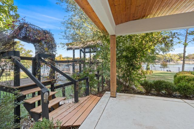 147 S SHORE Drive, Amarillo, TX 79118