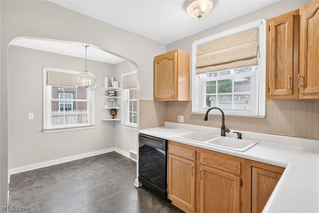 1515 Bunts Road, Lakewood, OH 44107