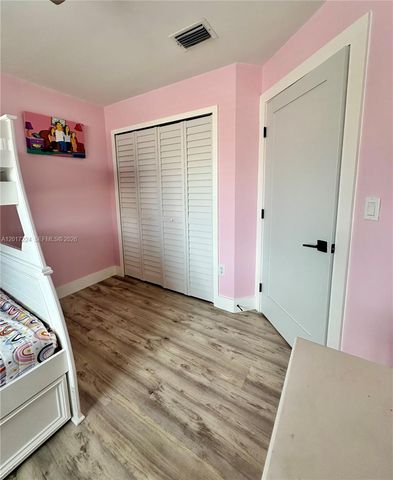 9586 SW 155th Ave, Miami, FL 33196