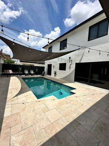 9586 SW 155th Ave, Miami, FL 33196