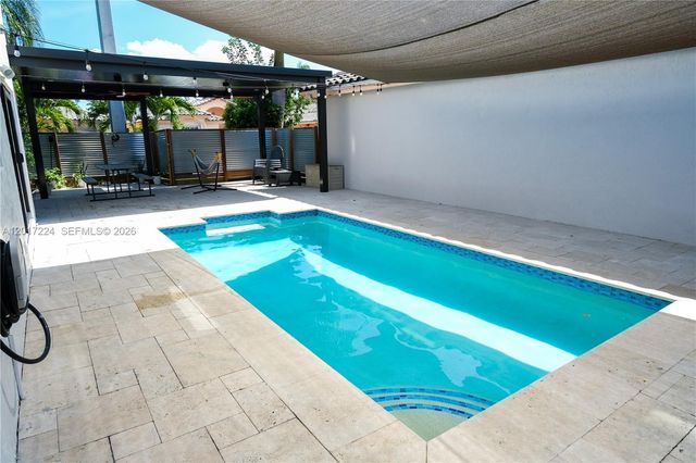 9586 SW 155th Ave, Miami, FL 33196