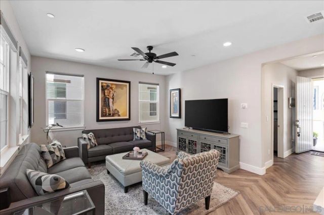 11062 Renewal Dr, Rancho Cucamonga, CA 91730