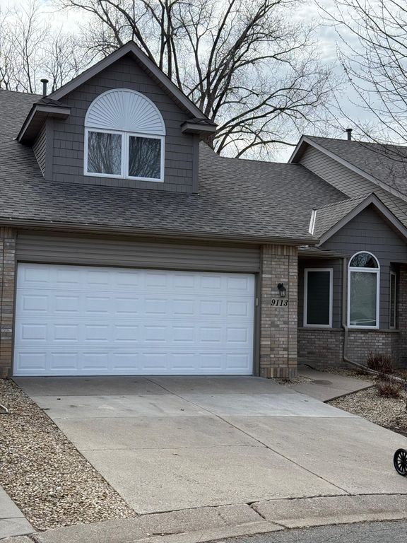 9113 Medley Circle, Golden Valley, MN 55427 — exterior