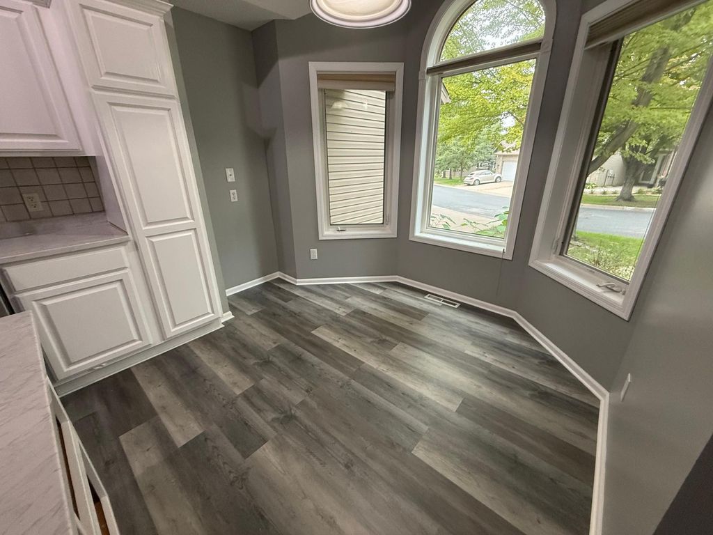 9113 Medley Circle, Golden Valley, MN 55427 — photo 3