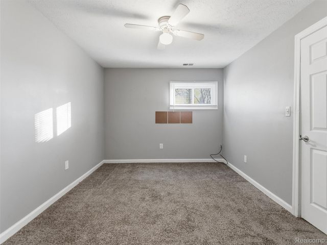 17391 George Washington Drive, Southfield, MI 48075