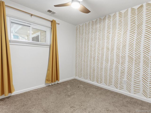 17391 George Washington Drive, Southfield, MI 48075