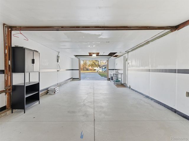 17391 George Washington Drive, Southfield, MI 48075