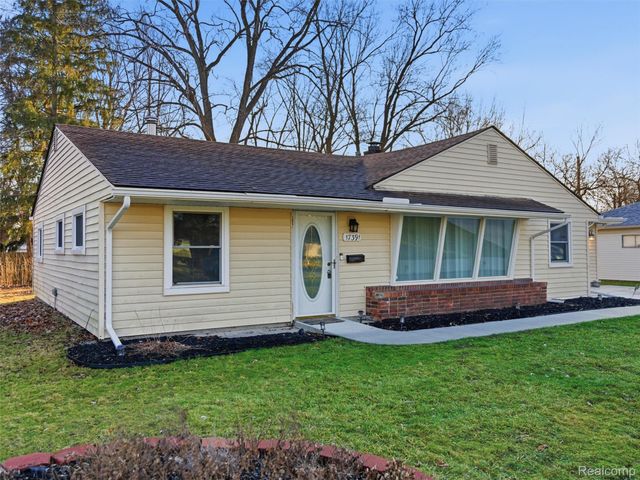 17391 George Washington Drive, Southfield, MI 48075