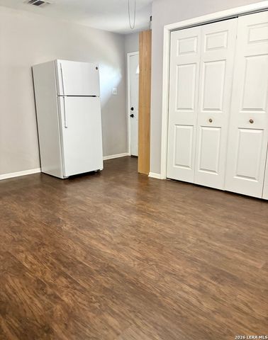 1314 Commerce, Jourdanton, TX 78026