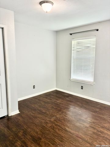 1314 Commerce, Jourdanton, TX 78026